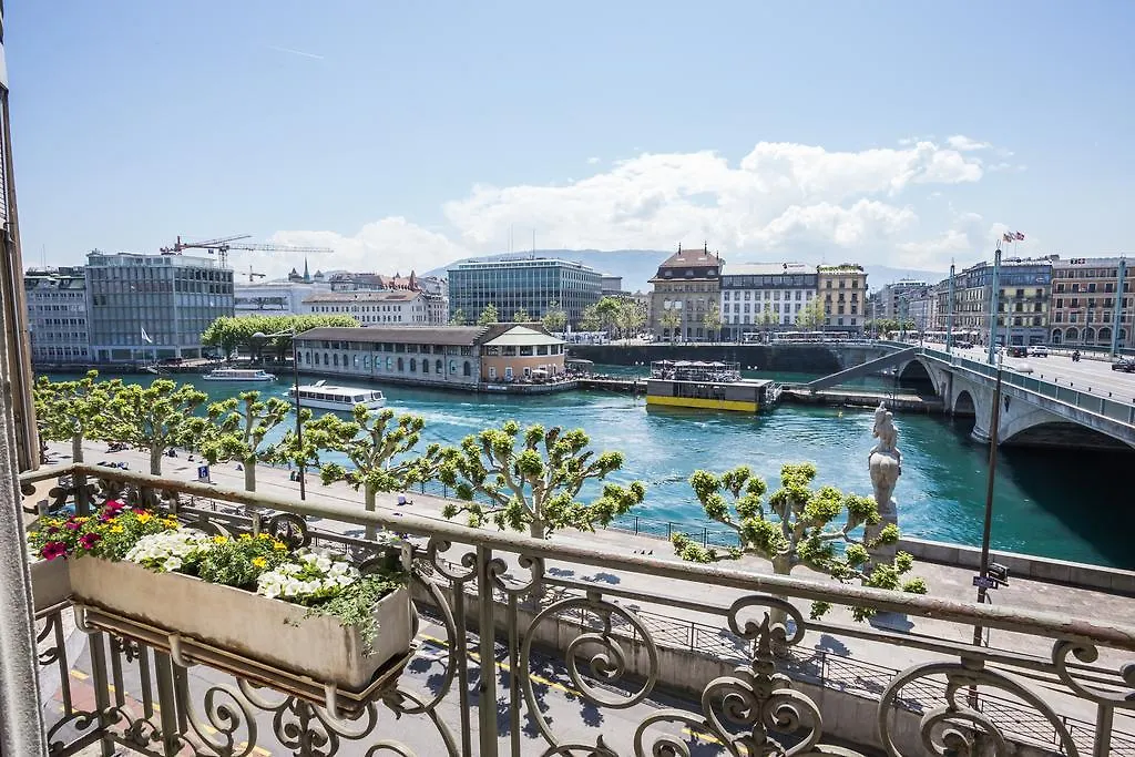 Hotel Des Tourelles Geneva 2*,